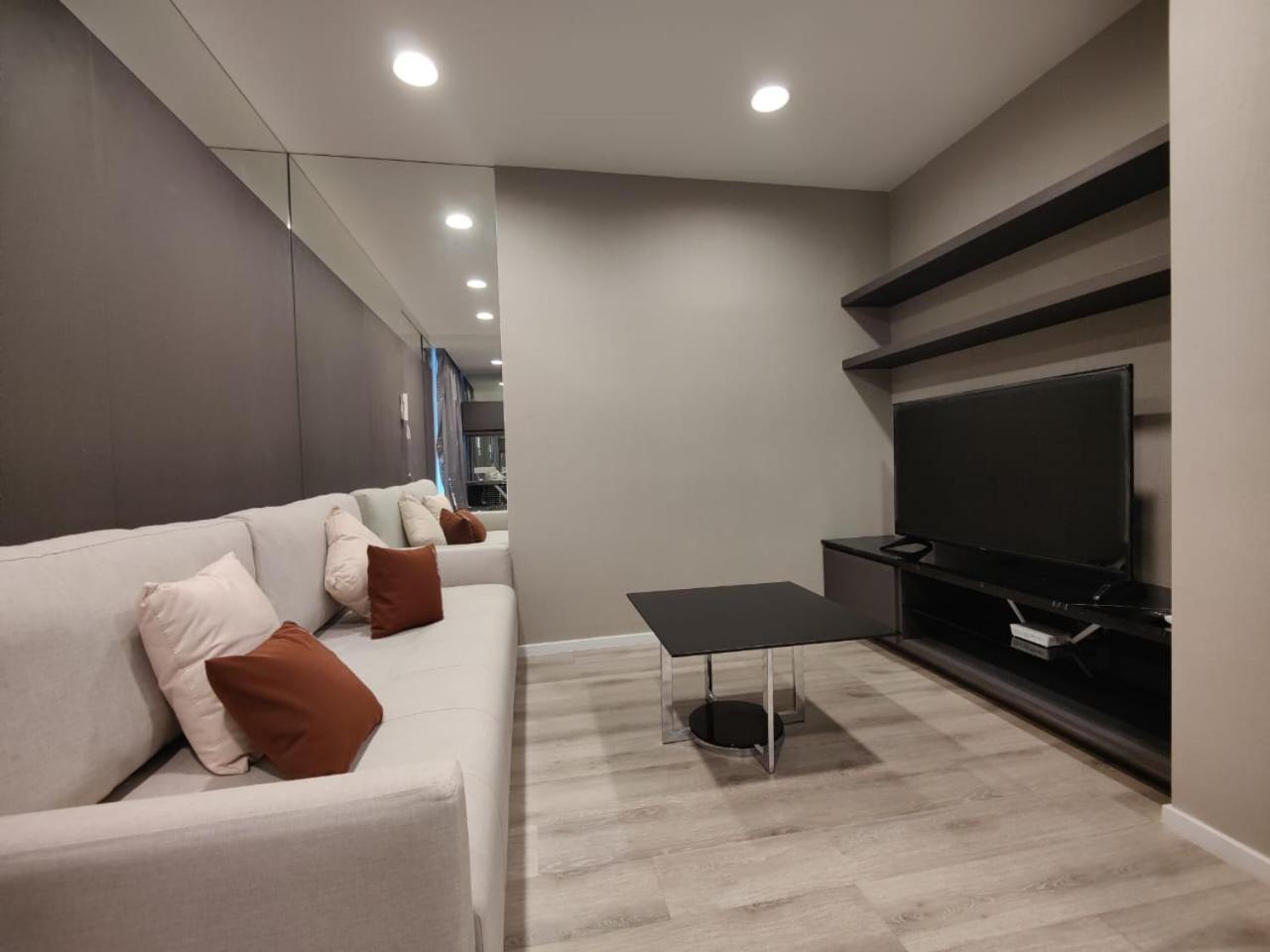 Mulberry Verve Suites Kl Mid Valley Kuala Lumpur Exterior photo
