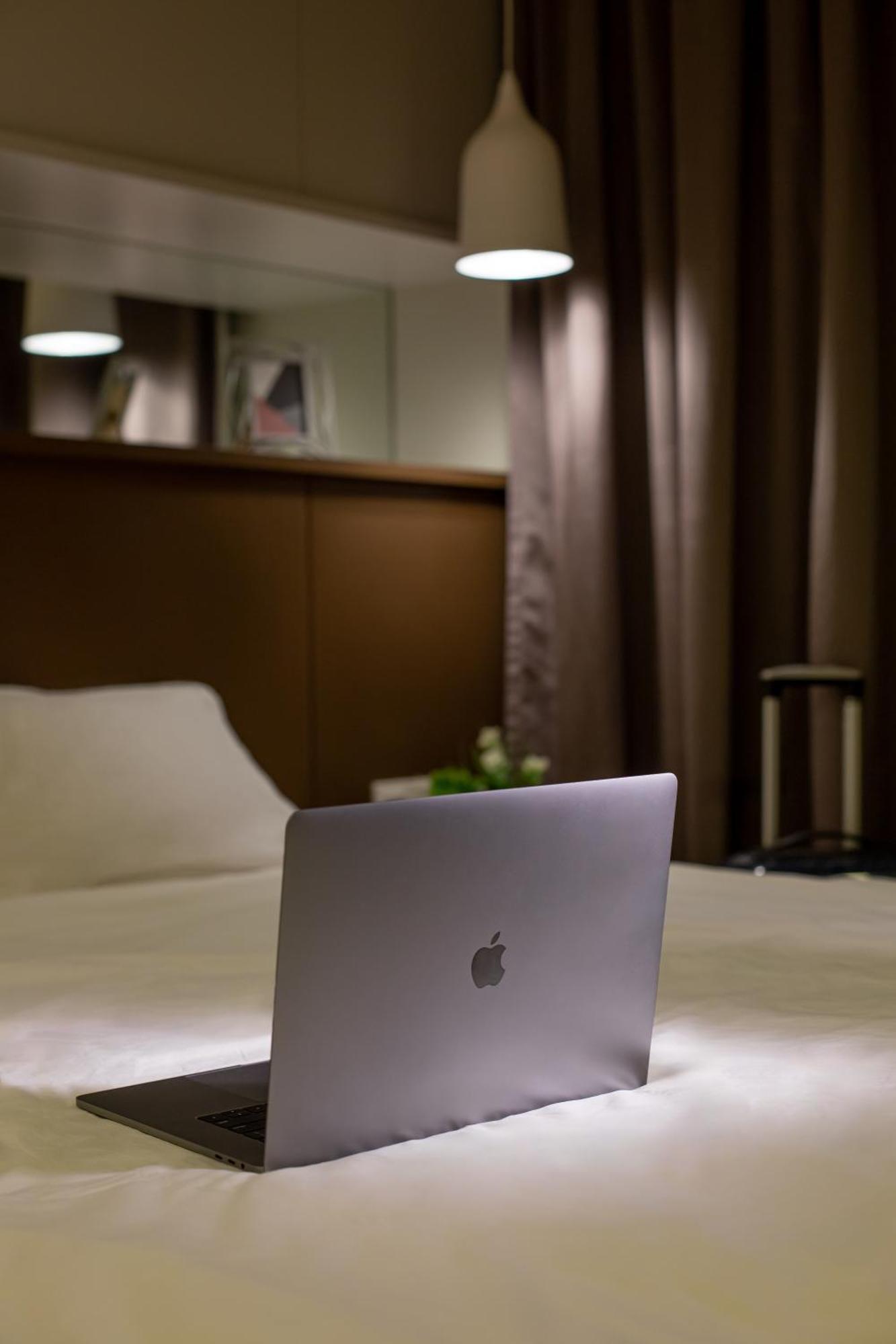 Mulberry Verve Suites Kl Mid Valley Kuala Lumpur Exterior photo