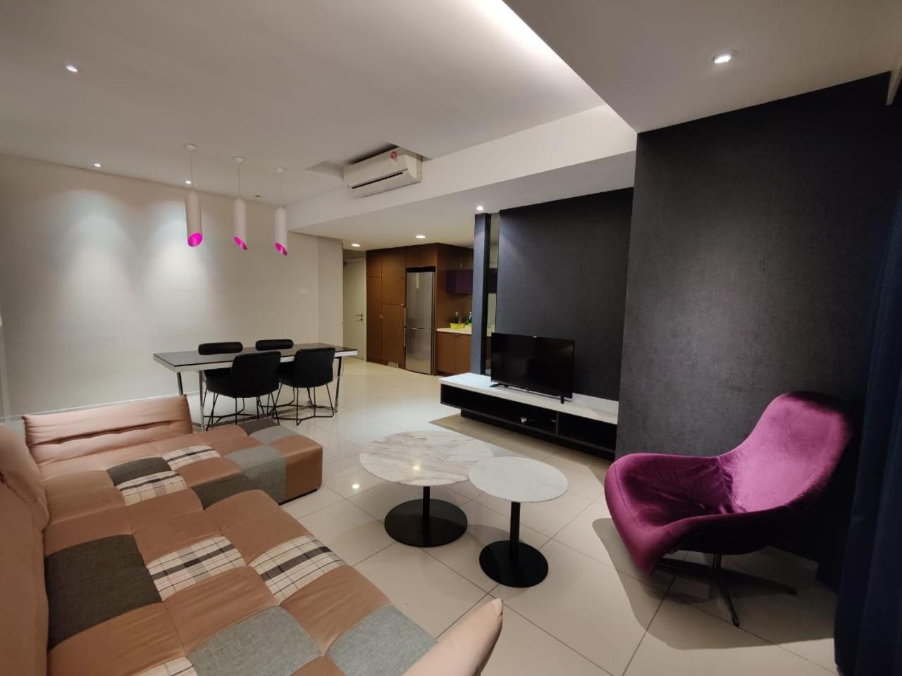 Mulberry Verve Suites Kl Mid Valley Kuala Lumpur Exterior photo
